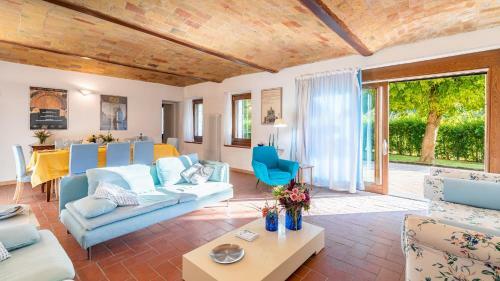 Villa Cascina La Valle 10&2
