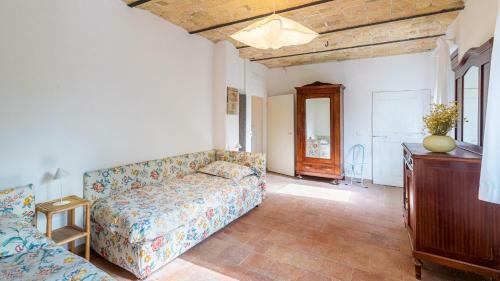 Villa Cascina La Valle 10&2