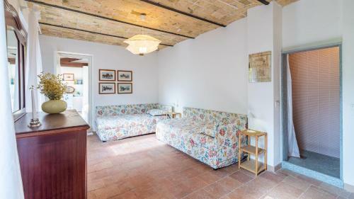 Villa Cascina La Valle 10&2