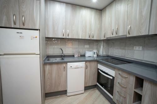 Apartamento Palmeras 80 Menyber
