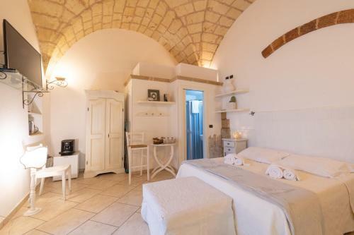 Leondari Rooms