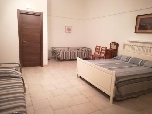 Dimora Del Falconiere B&B