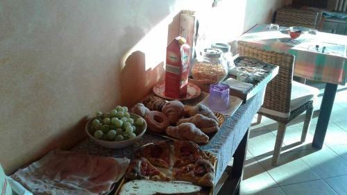 Dimora Del Falconiere B&B