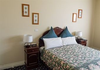 Hotel Toorak Manor
