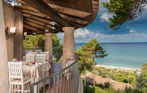 Hotel Porto Pirgos