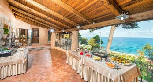 Hotel Porto Pirgos
