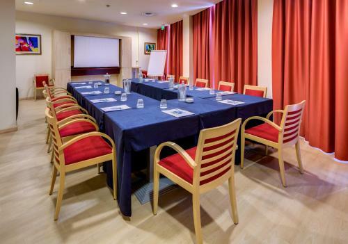 Holiday Inn Express Parma, An Ihg Hotel