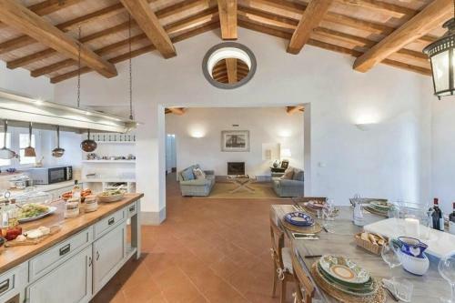 Villa White Retreat
