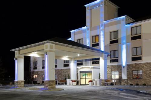 Holiday Inn Express Adrian, An Ihg Hotel