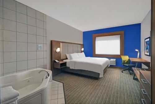 Holiday Inn Express Adrian, An Ihg Hotel