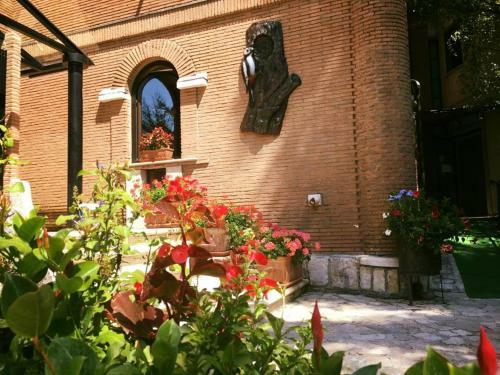 Hotel Lh Albergo Il Picchio