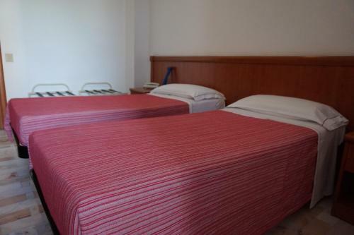 Hotel Caravan