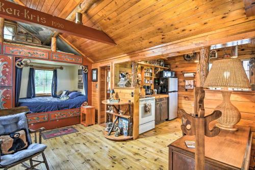 Cabin On Rush Lake With Tiki Bar, Grill And Kayaks!