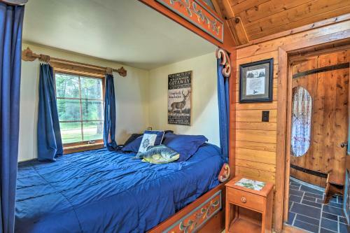 Cabin On Rush Lake With Tiki Bar, Grill And Kayaks!