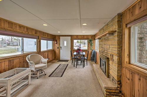 Peaceful Lakefront Houghton Lake Property With Deck!