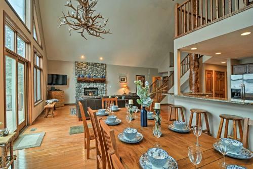 Lakefront Roscommon Home With Dock, Patio, And Games!