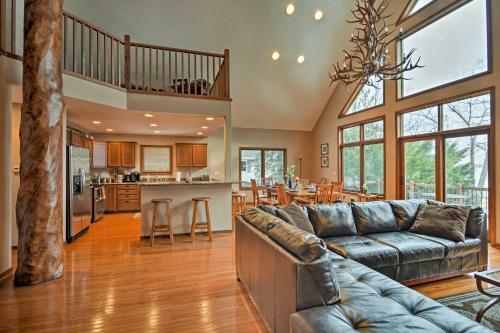 Lakefront Roscommon Home With Dock, Patio, And Games!