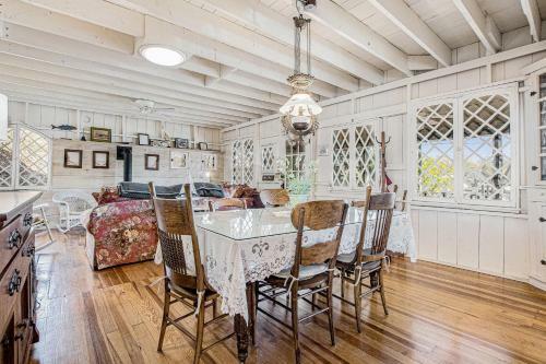 Anna's Cottage