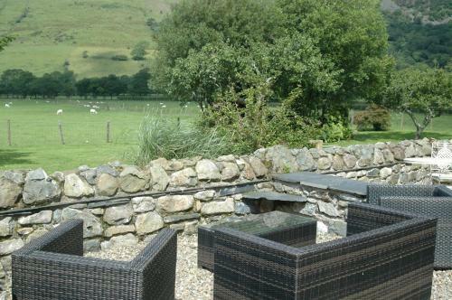 Hostal Dolffanog Fawr
