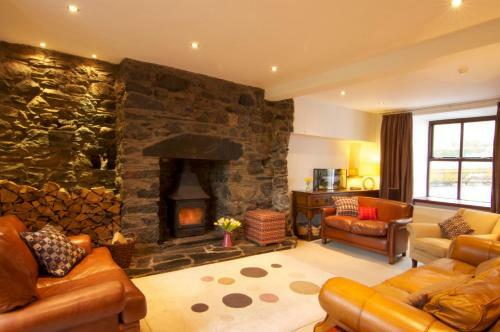 Hostal Dolffanog Fawr