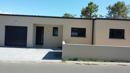 House + Private Pool 1