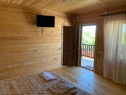 Hostal Wood House
