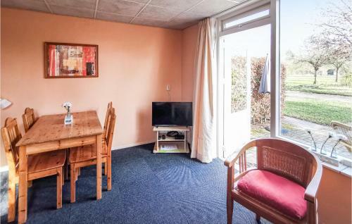 Nice Home In Eext With Wifi And 2 Bedrooms