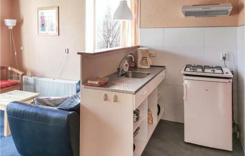 Nice Home In Eext With Wifi And 2 Bedrooms