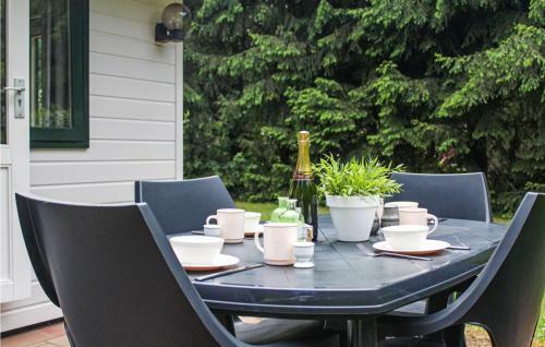 Nice Home In Vorden W/ Wifi And 2 Bedrooms