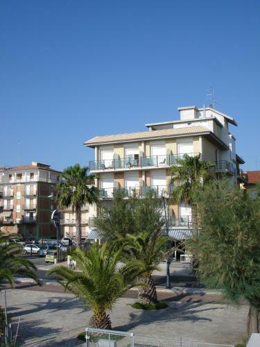 Petit Hotel