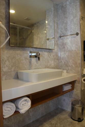 Hotel Ramada Giresun Piraziz
