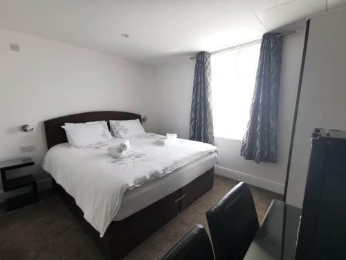 Hostal The Kerswell Hotel