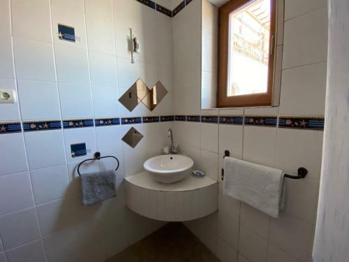 Hostal Vila Seascape