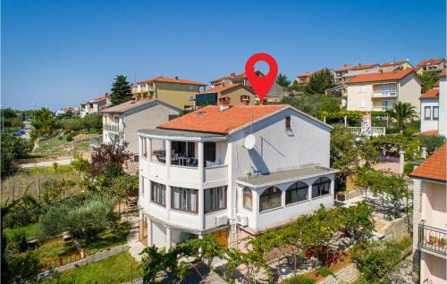 Three-bedroom Apartment In Pula
