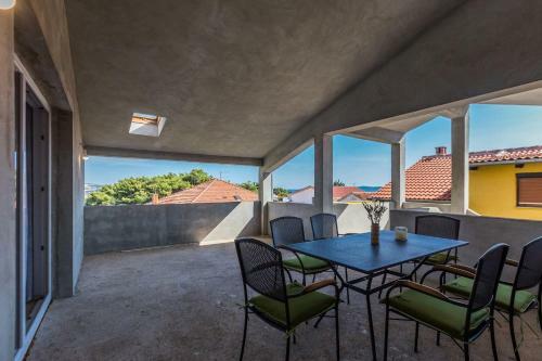 Ivan07 Spacious 3br Apartment With Terrace