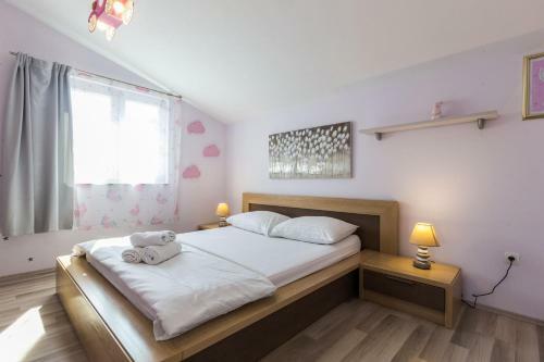 Ivan07 Spacious 3br Apartment With Terrace