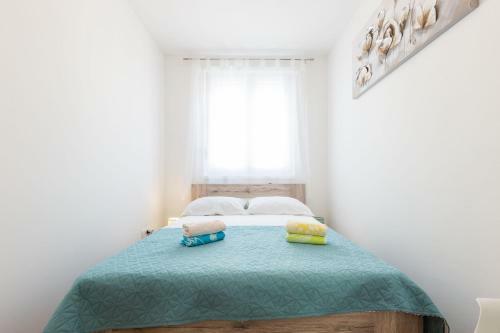Tanja Modern Apartment With Balcony And Parking Garage