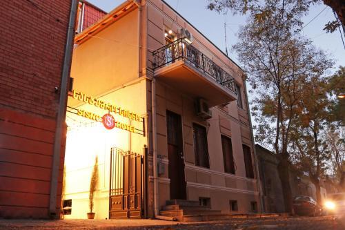 Sisno Hotel