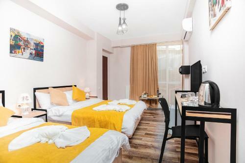 Diuma Hotel