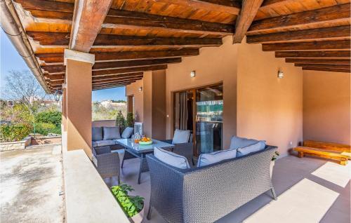 Awesome Apartment In Pula With Wifi And 5 Bedrooms