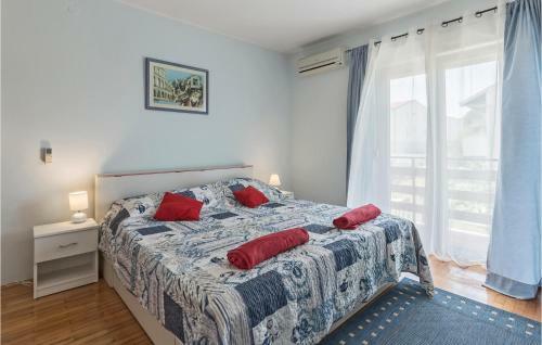 Stunning Apartment In Pula With Wifi And 2 Bedrooms