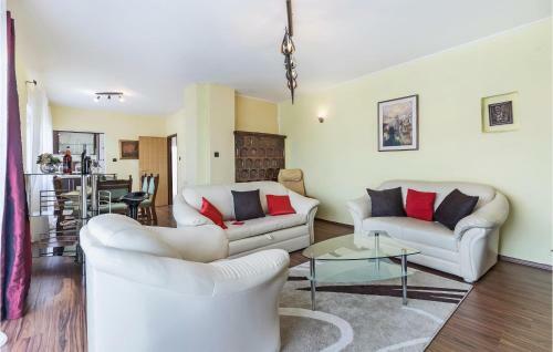 Stunning Apartment In Pula With Wifi And 2 Bedrooms