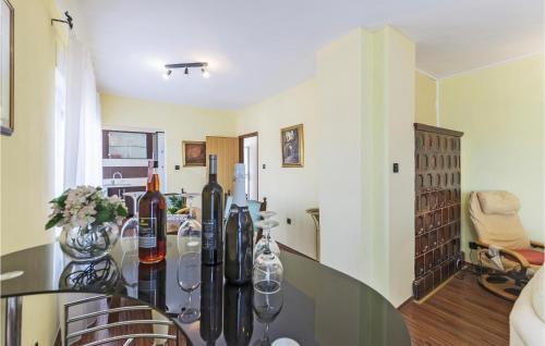 Stunning Apartment In Pula With Wifi And 2 Bedrooms