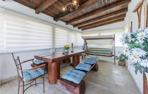 Stunning Apartment In Pula With Wifi And 2 Bedrooms