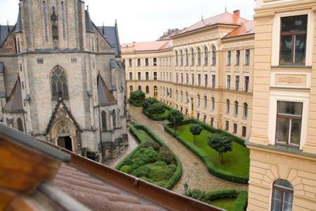 Beautiful Loft Apartment In Prague 3