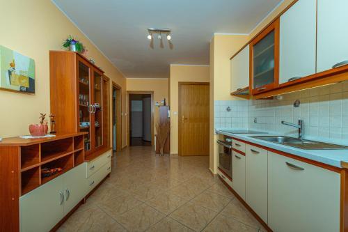 Apartment In Dramalj 41531