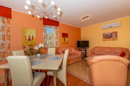 Apartment In Dramalj 41531