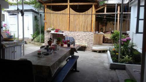 Hostal ????-????? ?????????