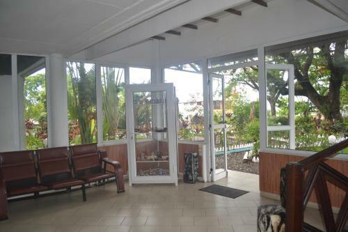 Hotel H�tel Les Arcades