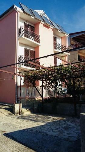 Hostal Apartment Asa